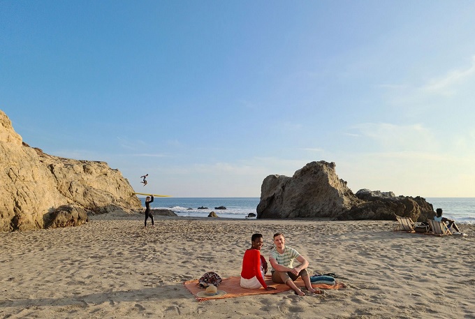 Bức ảnh ban ngày đầy màu sắc, chi tiết