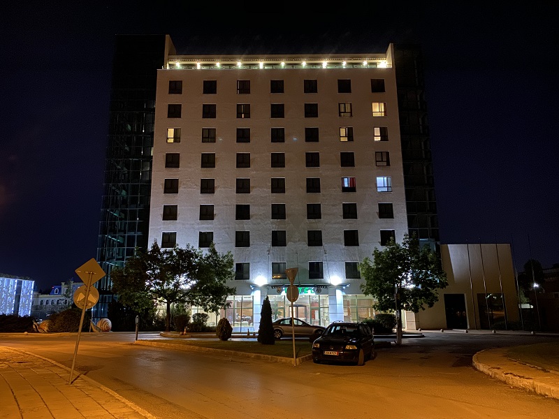 Sforum - Trang thông tin công nghệ mới nhất gsmarena_031-1 Đánh giá Apple iPhone 11 Pro/11 Pro Max: Khả năng chụp hình tốt, dung lượng pin cải thiện vượt bậc 