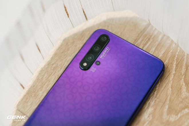 Đánh giá chi tiết Huawei Nova 5T: Thiết kế trẻ, cấu hình cao, đáng mua không? - Ảnh 4.