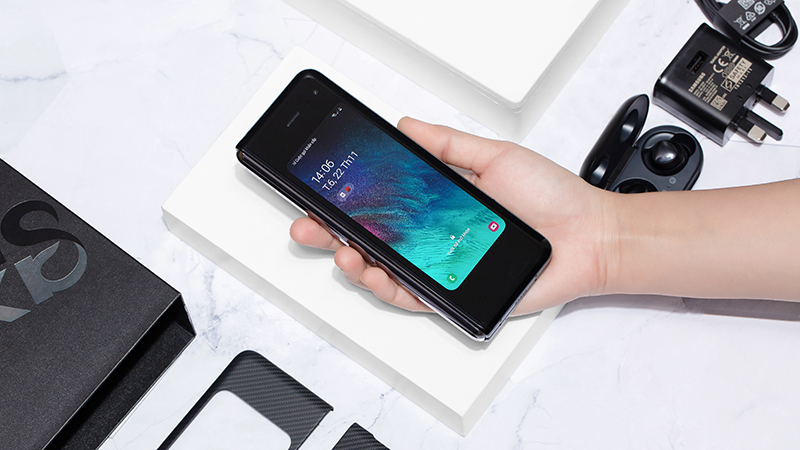 Thời lượng pin của điện thoại Samsung Galaxy Fold chính hãng Thời lượng pin của điện thoại Samsung Galaxy Fold chính hãng