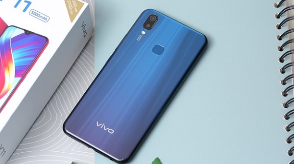 Đánh giá Vivo Y11: Đối thủ xứng tầm của Redmi 8