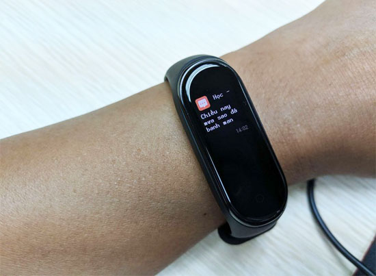 Hướng dẫn sử dụng vòng đeo tay Mi Band 4