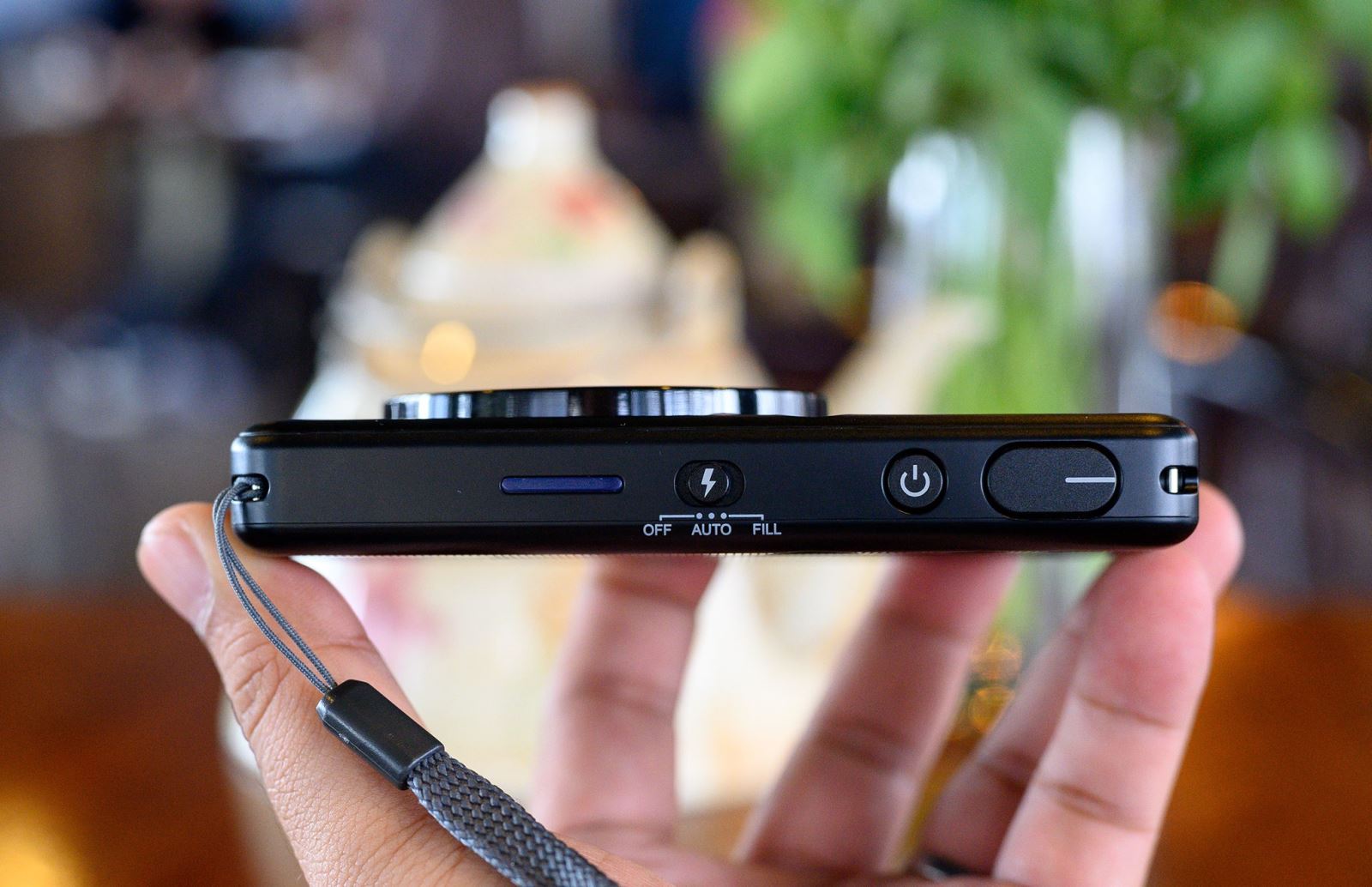 Máy Ảnh Canon ZV123 chính hãng giá tốt tại Binh Minh Digital