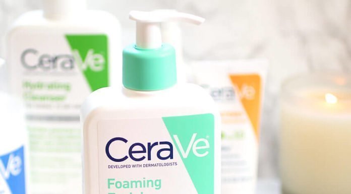 Sữa rửa mặt Cerave Renewing SA Cleanser