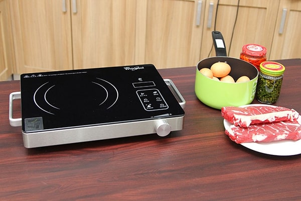 Bếp hồng ngoại Whirlpool ACT312/BLV