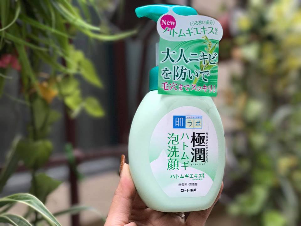 sữa rửa mặt trà xanh nào tốt nhất