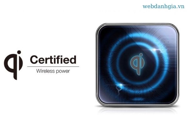 Sạc không dây trên iphone với công nghệ QI Certified Sạc không dây trên iphone với công nghệ QI Certified